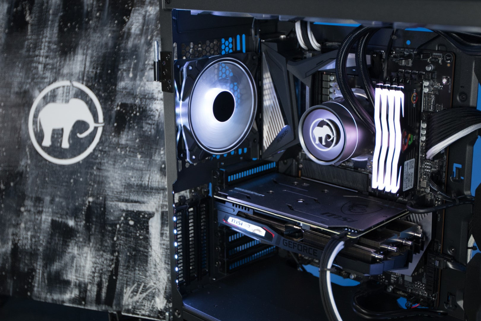 Mammoth Signature PC 2024