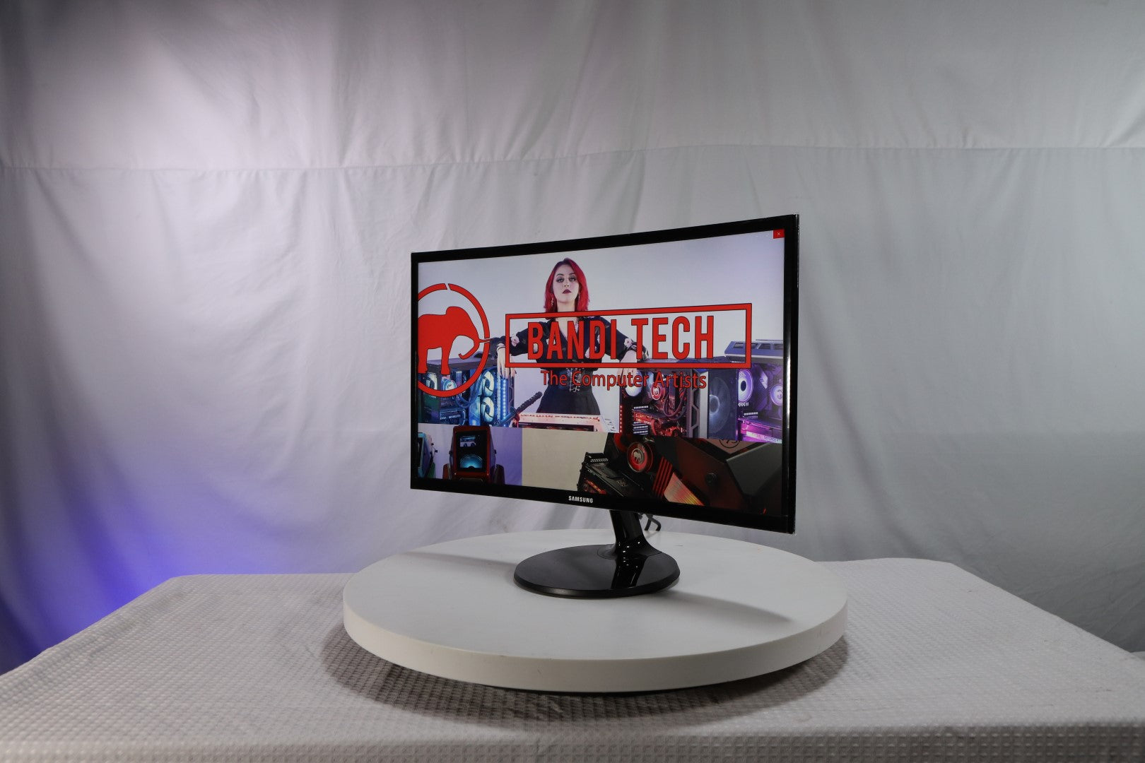 Samsung Essential CF390 24" 1080p Curved Gaming Monitor