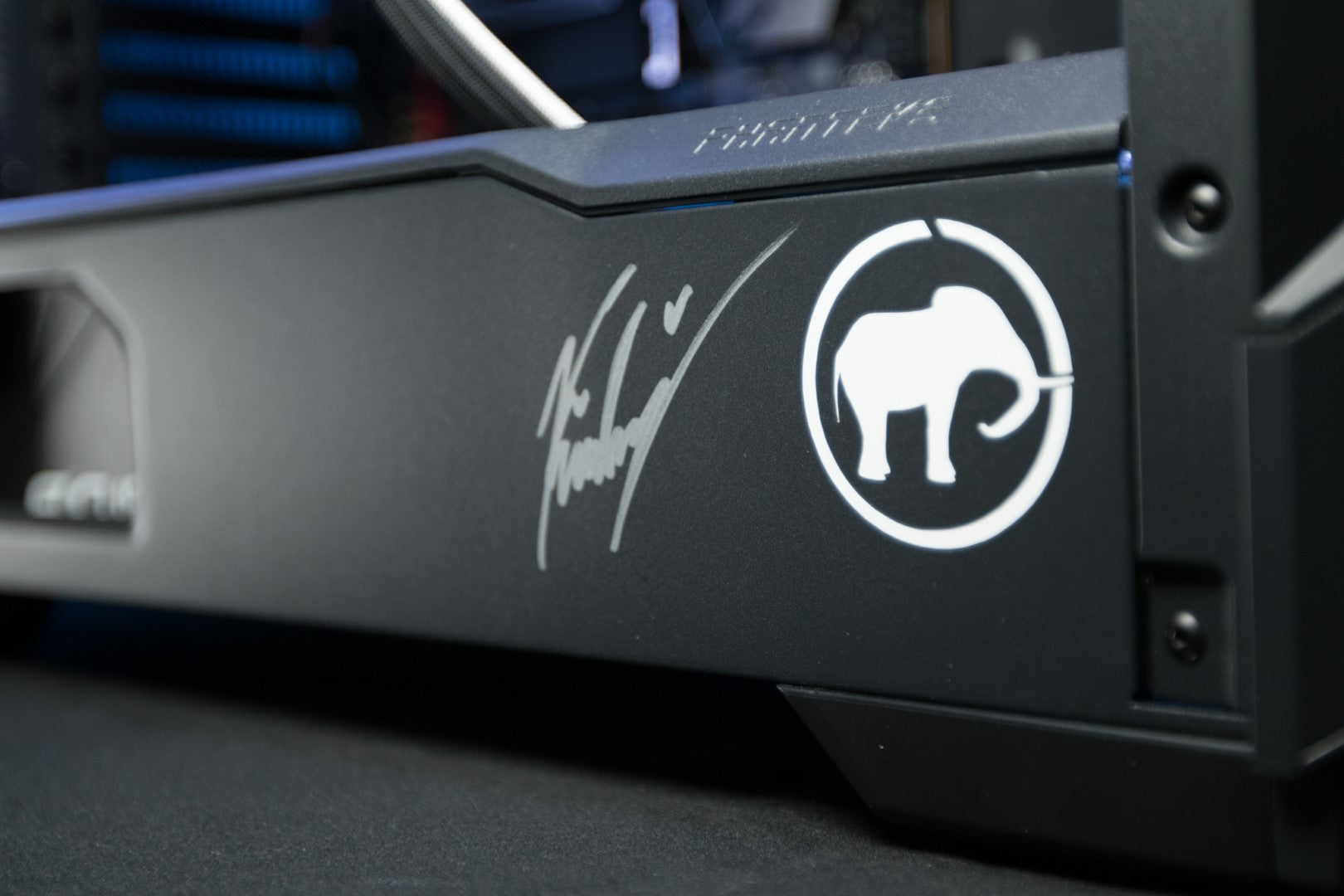 Mammoth Signature PC 2024